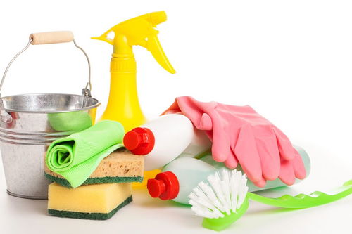 厨房清洁必备 高效产品与清洗技巧